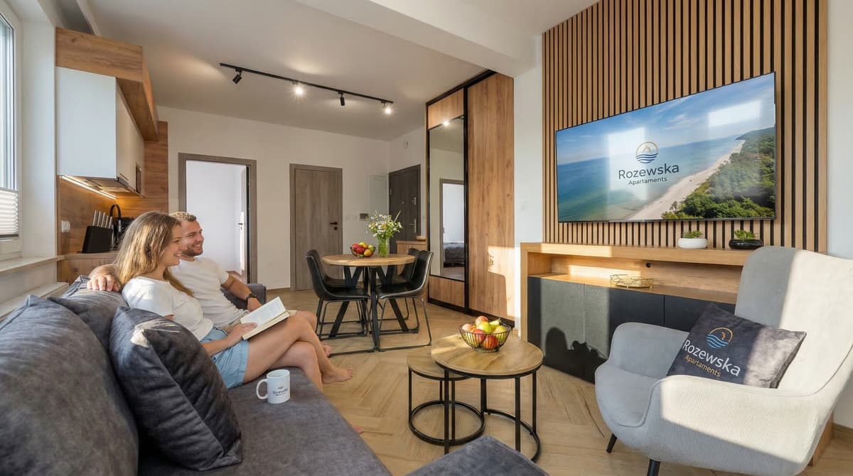 Jastrzębia Góra: Co zwiedzić? Rozewie, klif i sekrety. Apartamenty Rozewska