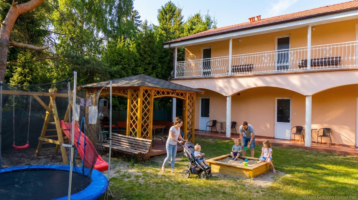 Rodzinne Wakacje Niechorze: Dom Gościnny Piotruś Pan