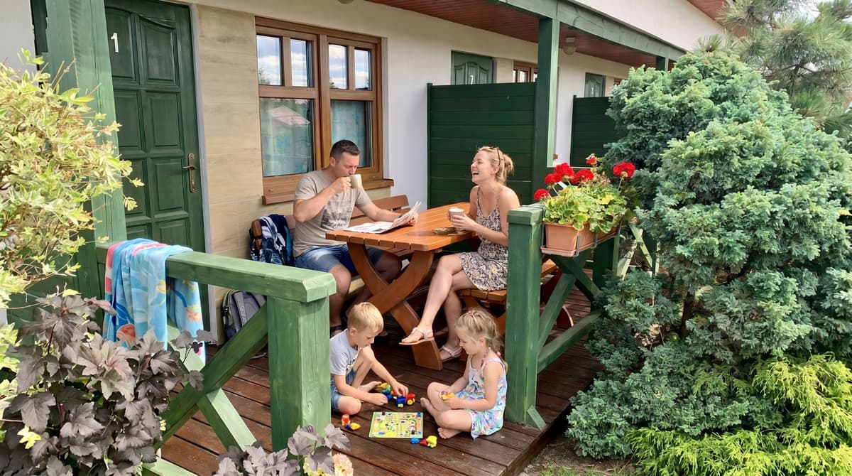 Sarbinowo z dziećmi: Atrakcje poza plażą i rodzinne wycieczki