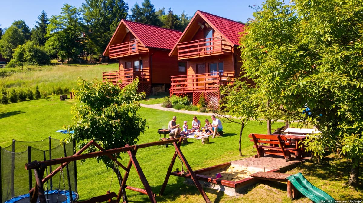 Beskid Żywiecki Cały Rok: Atrakcje z Daglezją w Międzybrodziu Żywieckim