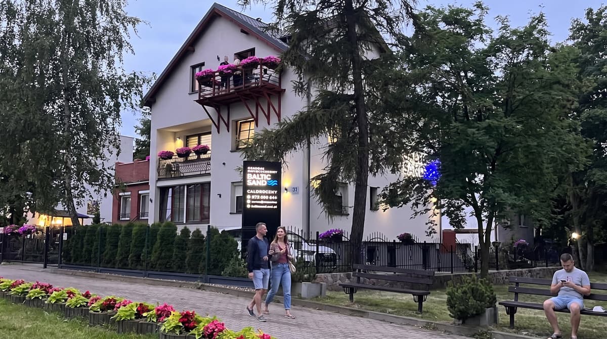 ** Władysławowo i Cetniewo bez auta: Twój przewodnik z Baltic Sand