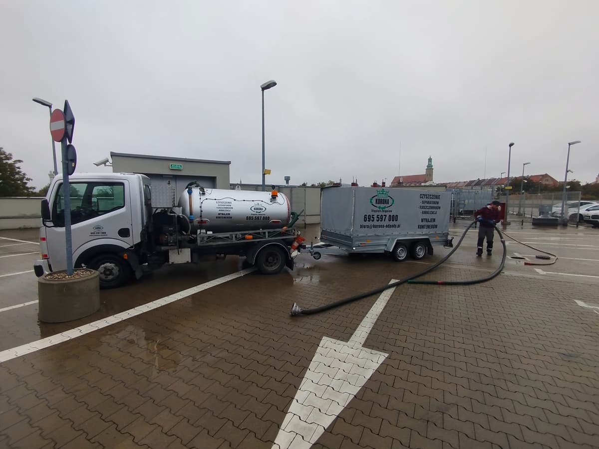 KORONA Stępień Zbigniew: Metoda hydrodynamiczna, czyszczenie separatorów, konserwacja instalacji